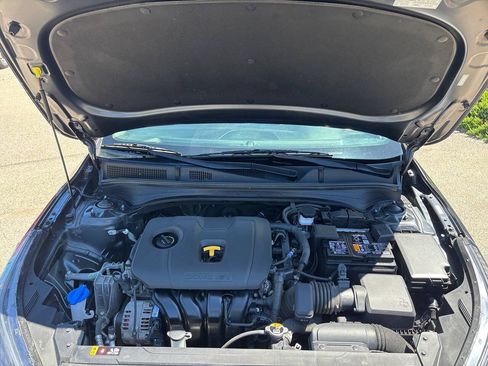 Used 2024 Kia Forte LXS FWD image 16