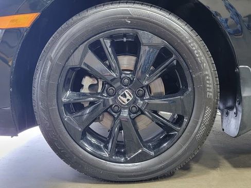 Certified 2023 Honda Odyssey Sport image 10
