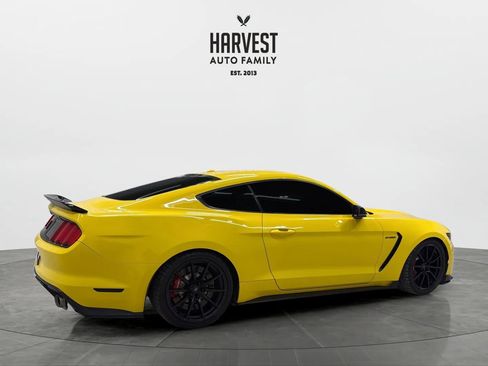 Used 2016 Ford Mustang Shelby GT350 w/ Technology Package RWD image 7