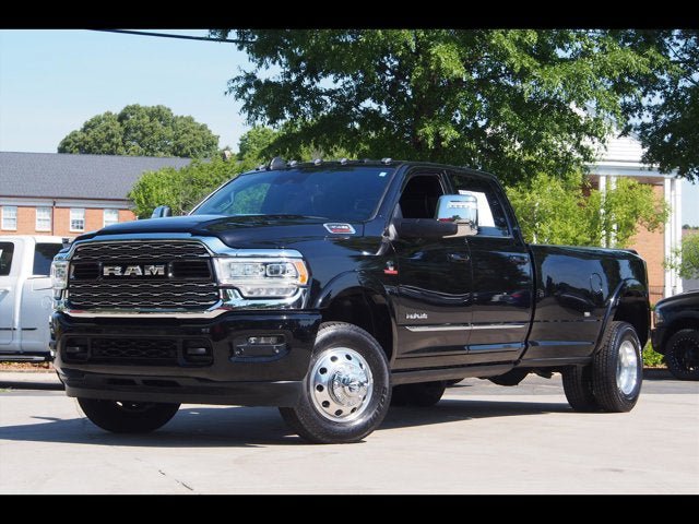 Used 2024 RAM 3500 Limited AWD/4WD image 1