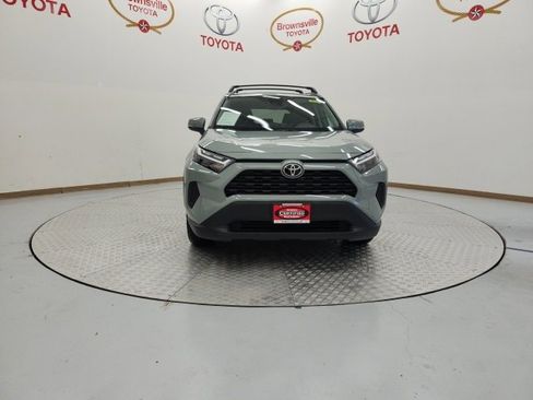 Used 2023 Toyota RAV4 XLE w/ Convenience Package image 4
