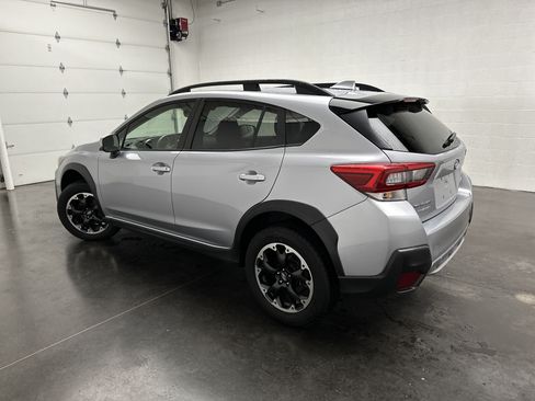 Used 2023 Subaru Crosstrek 2.0i Premium AWD/4WD image 7