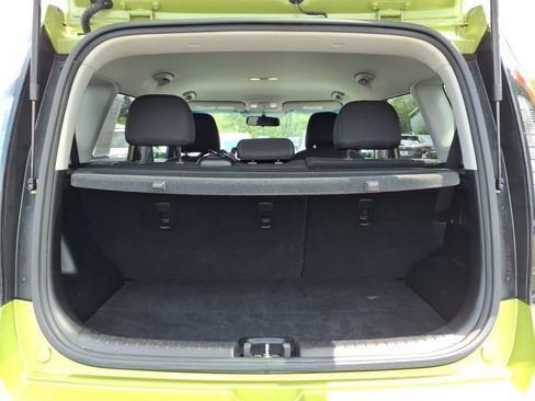 Used 2019 Kia Soul + FWD image 16