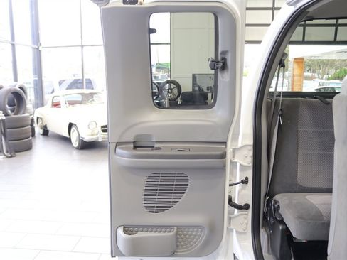 Used 2002 Ford F250 XLT image 65