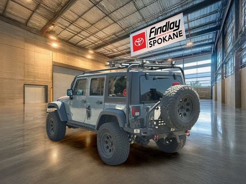 Used 2015 Jeep Wrangler Unlimited Rubicon w/ Connectivity Group AWD/4WD image 6