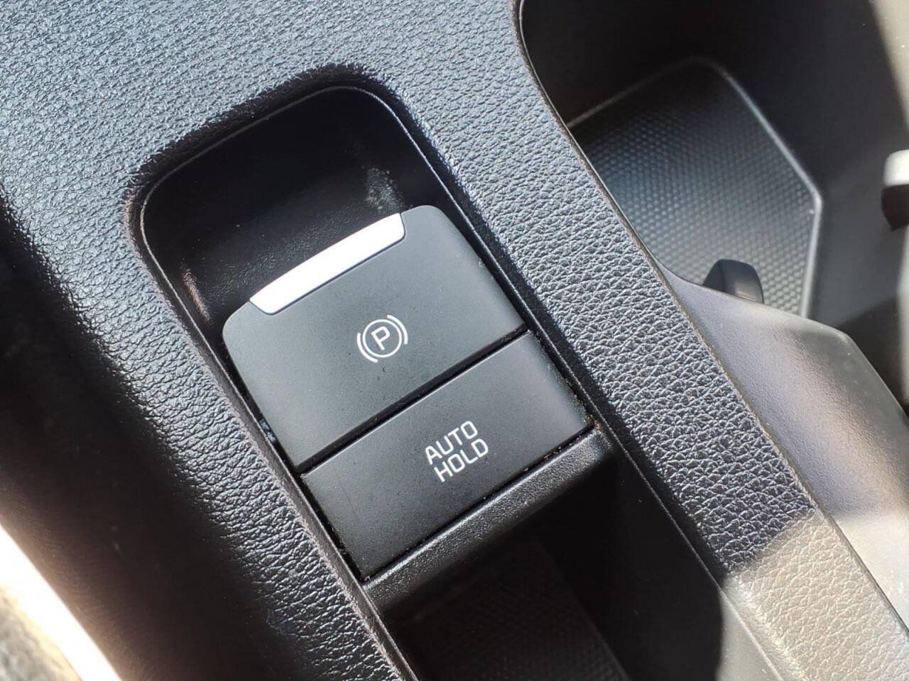 Used 2023 Kia Forte GT-Line w/ GT-Line Premium Package FWD image 21