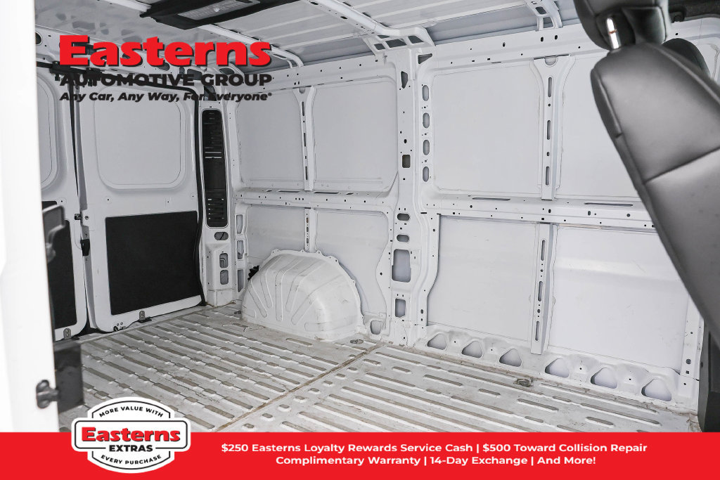Used 2025 RAM ProMaster 2500 w/ Convenience Group FWD image 20