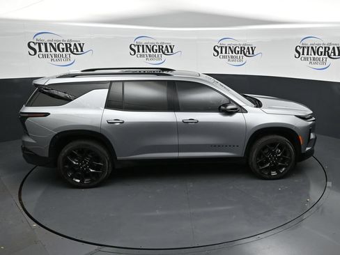 Certified 2024 Chevrolet Traverse RS w/ LPO, Floor Liner Package FWD image 25
