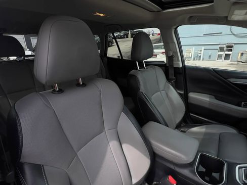 Used 2020 Subaru Outback Limited image 34