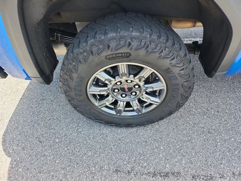 Certified 2023 GMC Sierra 1500 AT4X AWD/4WD image 6