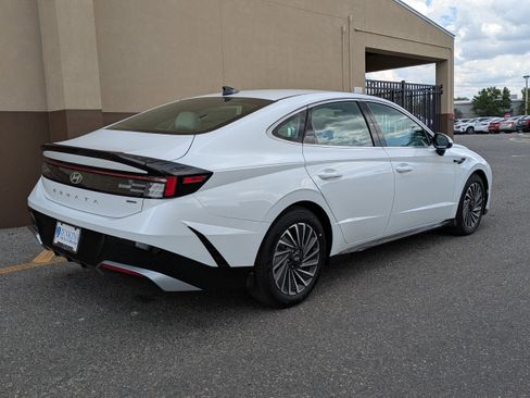 New 2025 Hyundai Sonata SEL image 5