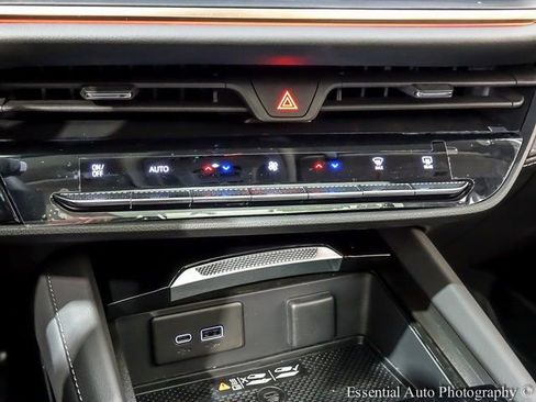 New 2026 Buick Envision Avenir image 17