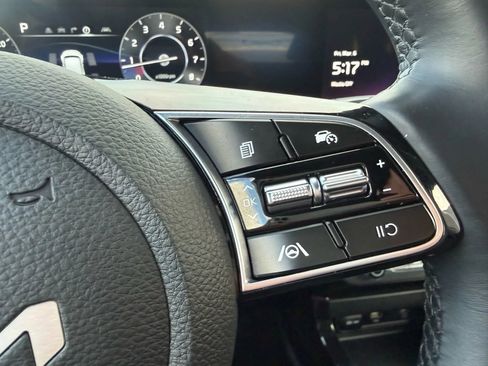 Used 2024 Kia Seltos X-Line AWD/4WD image 21