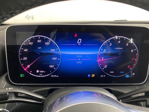 Used 2025 Mercedes-Benz C 300 4MATIC Sedan image 19