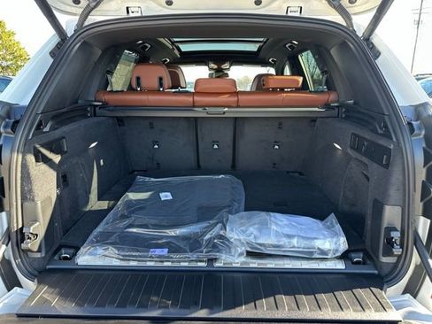 New 2026 BMW X5 xDrive50e image 30