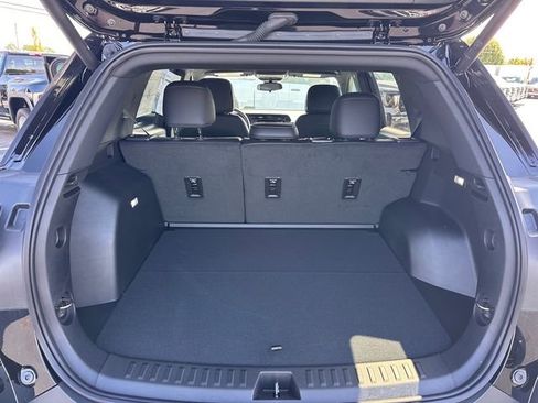 New 2026 GMC Terrain Elevation w/ Elevation Premium Package image 33