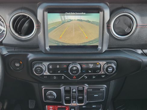 Used 2020 Jeep Wrangler Unlimited Rubicon w/ Quick Order Package 28Y Recon AWD/4WD image 19