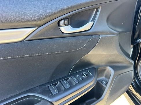Used 2021 Honda Civic EX image 11