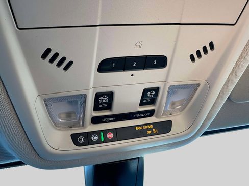 Used 2023 GMC Acadia Denali w/ Denali Ultimate Package image 36