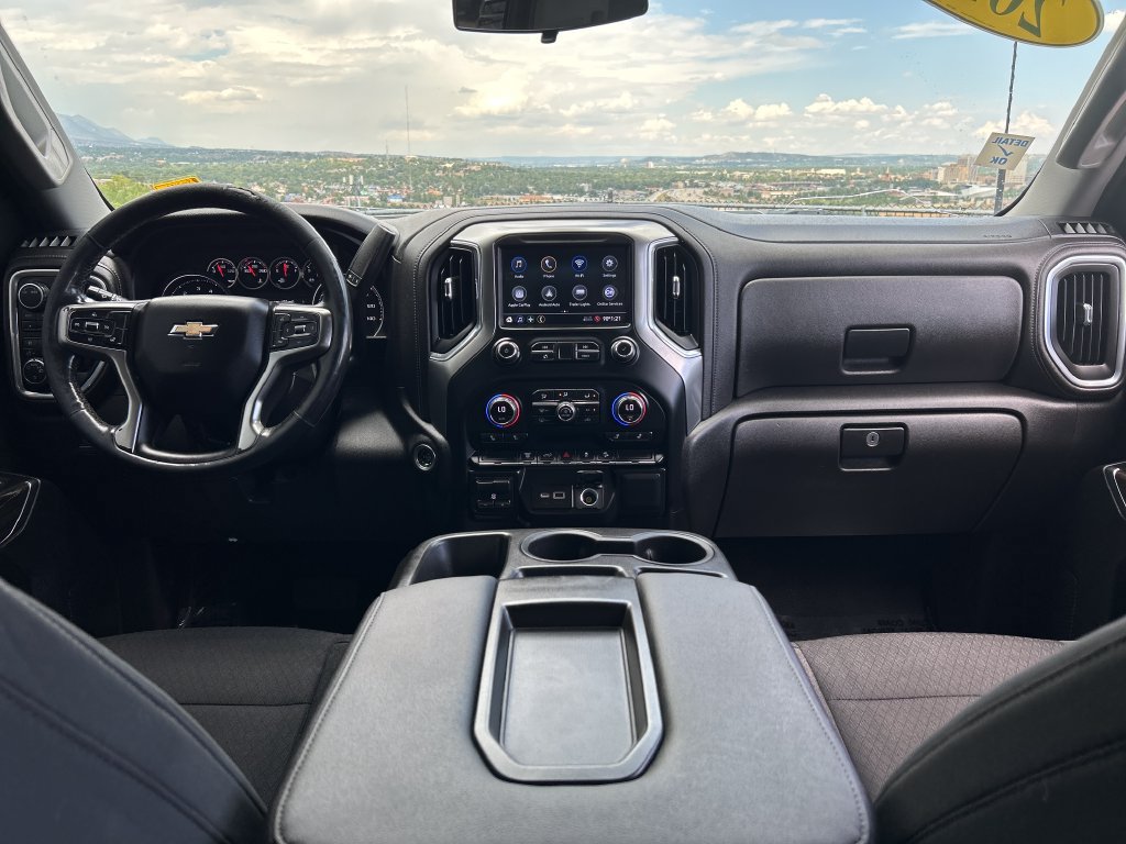 Used 2022 Chevrolet Silverado 2500 LT w/ Convenience Package AWD/4WD image 6
