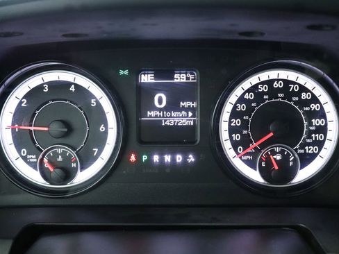 Used 2019 RAM 1500 Express w/ Express Value Package image 38