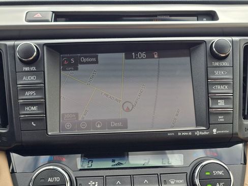 Used 2016 Toyota RAV4 XLE w/ Convenience Package AWD/4WD image 28