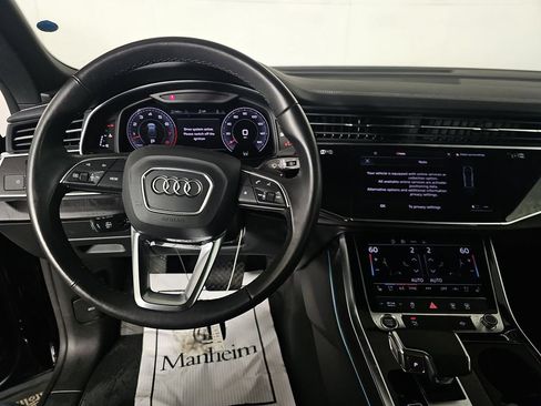 Used 2023 Audi Q8 Premium Plus w/ Premium Plus Package AWD/4WD image 7