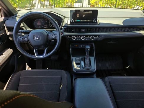 Used 2023 Honda CR-V Sport image 16