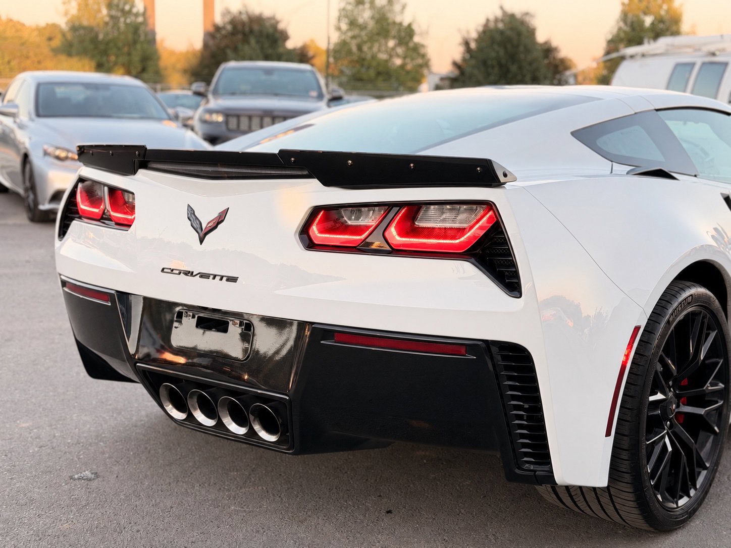 Used 2017 Chevrolet Corvette Z06 w/ Battery Protection Package RWD image 16