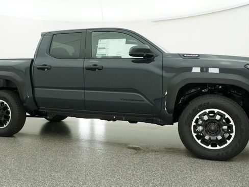 New 2026 Toyota Tacoma TRD Off-Road image 28