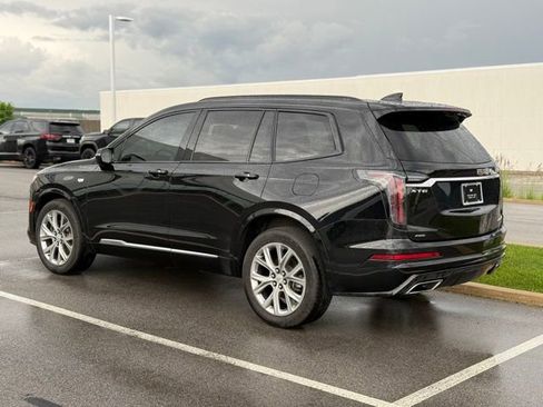 Used 2020 Cadillac XT6 Sport w/ Platinum Package AWD/4WD image 4