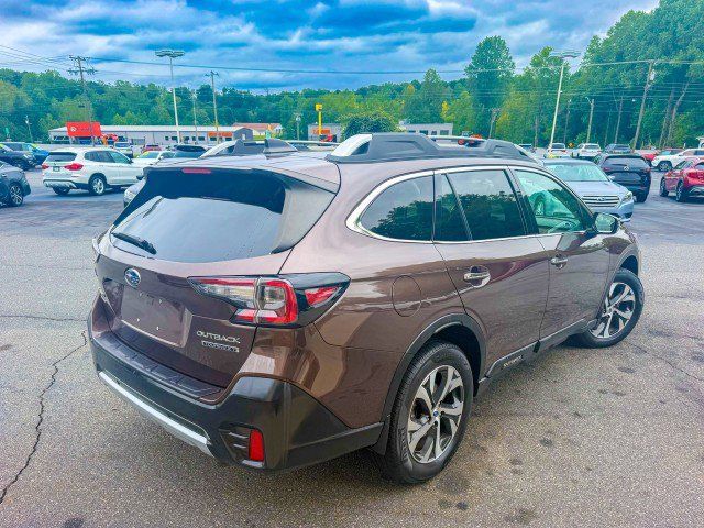 Used 2020 Subaru Outback Touring XT AWD/4WD image 4