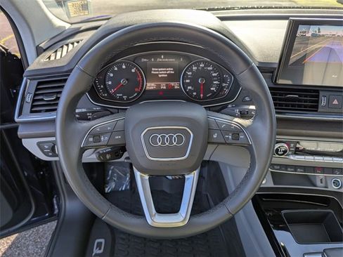 Used 2023 Audi Q5 2.0T Premium w/ Convenience Package image 13