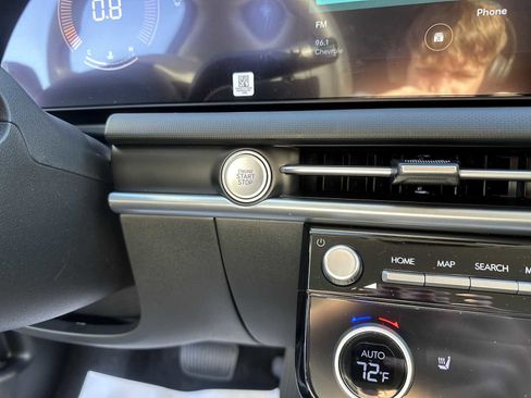 New 2026 Hyundai Tucson SEL image 17