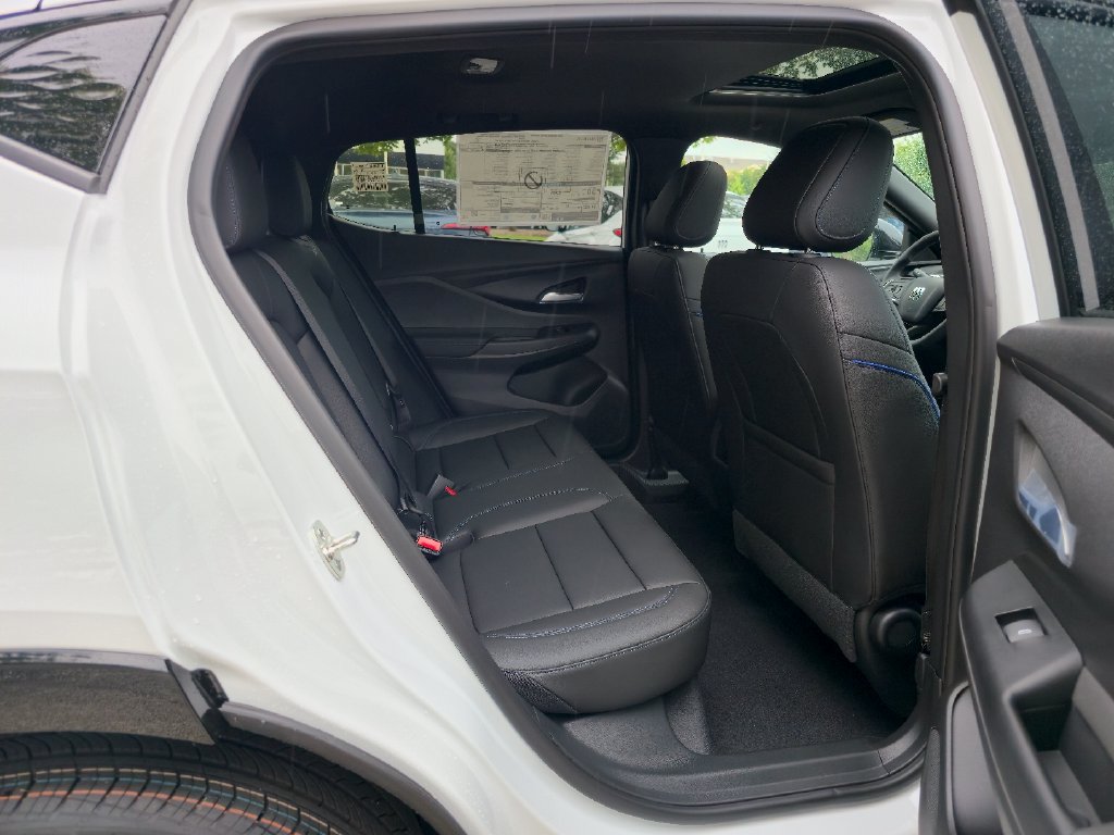 New 2026 Buick Envista Sport Touring w/ Convenience I Package FWD image 26