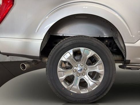 Used 2022 Ford F150 Platinum w/ Trailer Tow Package AWD/4WD image 35