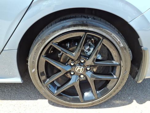 Used 2024 Honda Civic Sport image 8