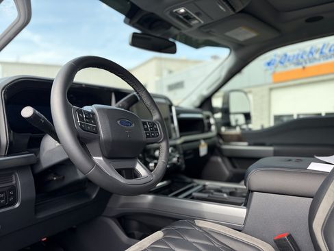 New 2026 Ford F250 Lariat w/ Black Appearance Package AWD/4WD image 20