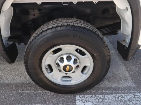 Used 2024 Chevrolet Silverado 2500 W/T w/ WT Convenience Package RWD image 15