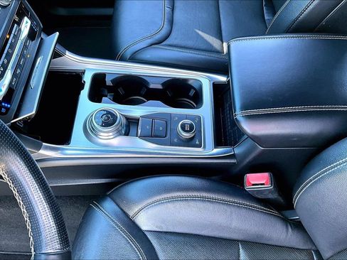 Used 2020 Ford Explorer ST AWD/4WD image 17
