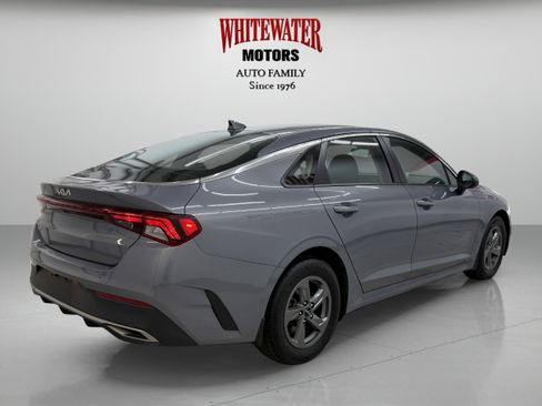 Used 2022 Kia K5 LX FWD image 4
