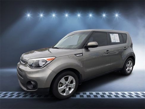 Used 2017 Kia Soul image 7
