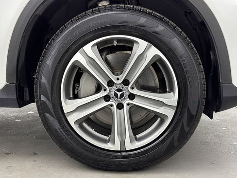 Used 2021 Mercedes-Benz GLC 300 image 10