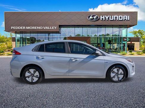 Used 2020 Hyundai Ioniq Blue image 3