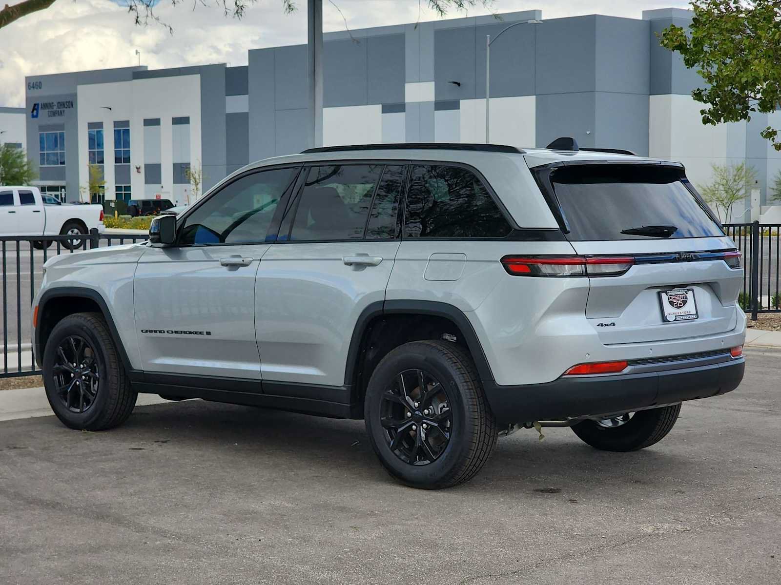 New 2026 Jeep Grand Cherokee Altitude AWD/4WD image 6