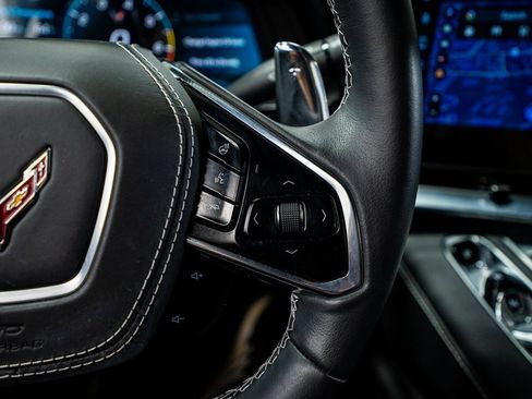 Used 2025 Chevrolet Corvette Stingray Preferred Cpe w/ Z51 Performance Package image 42