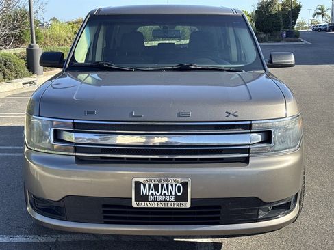 Used 2014 Ford Flex SE image 11