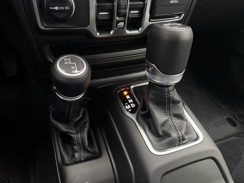 New 2026 Jeep Wrangler Unlimited Sport AWD/4WD image 17