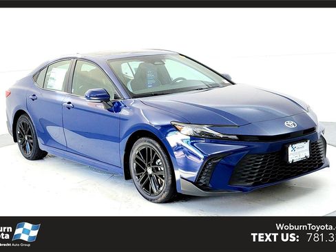 New 2026 Toyota Camry SE image 1