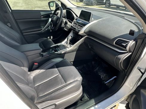Used 2019 Mitsubishi Eclipse Cross AWD image 7
